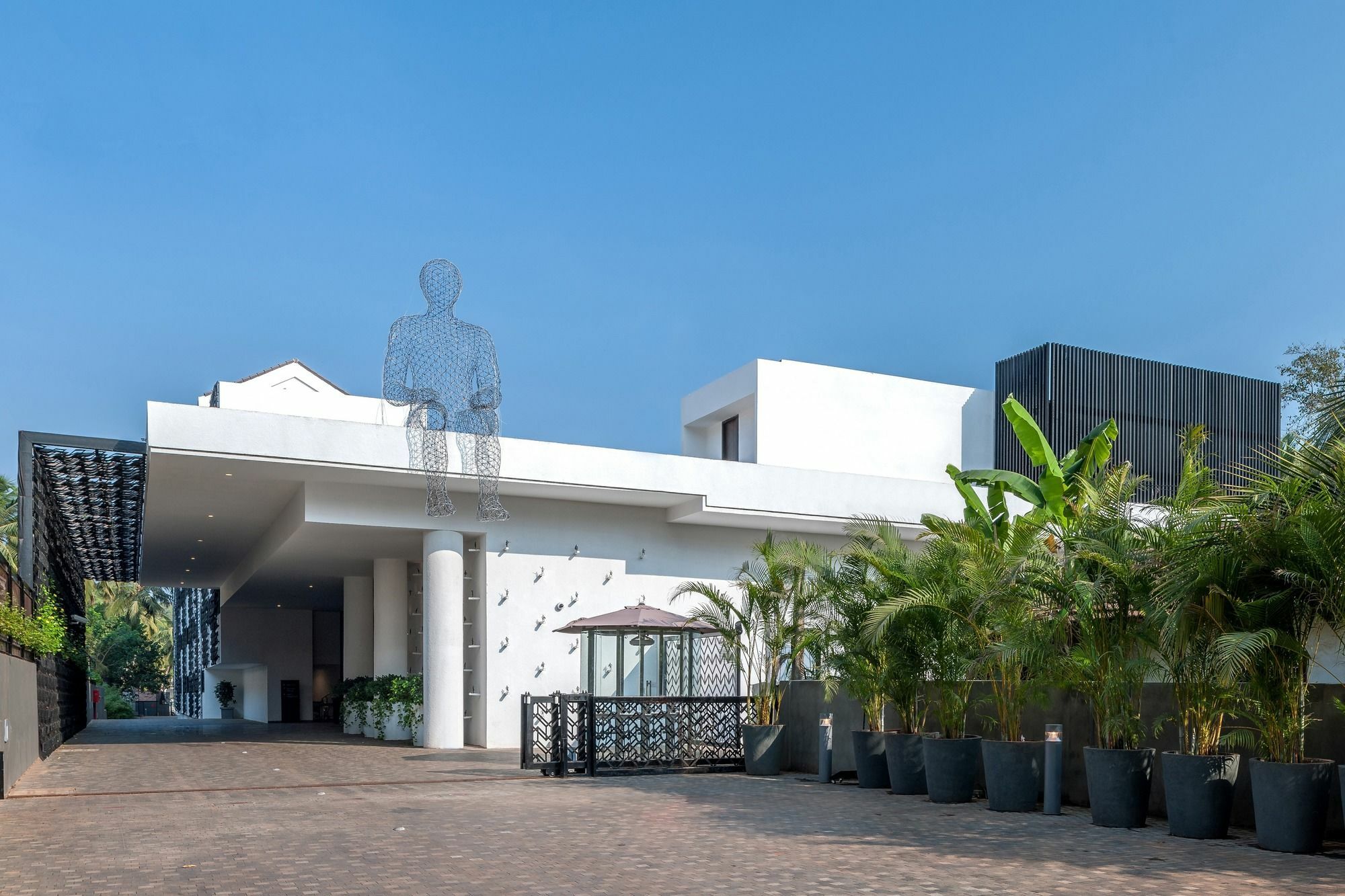 Hyatt Centric Candolim Goa Exteriör bild The main entrance of the museum